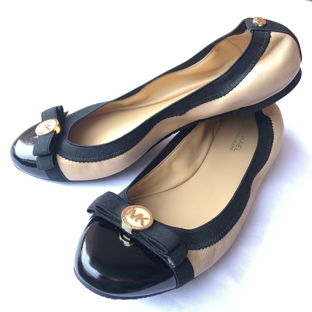 MK Dixie Bow Ballet Flats 7.5, Nude Black Like New